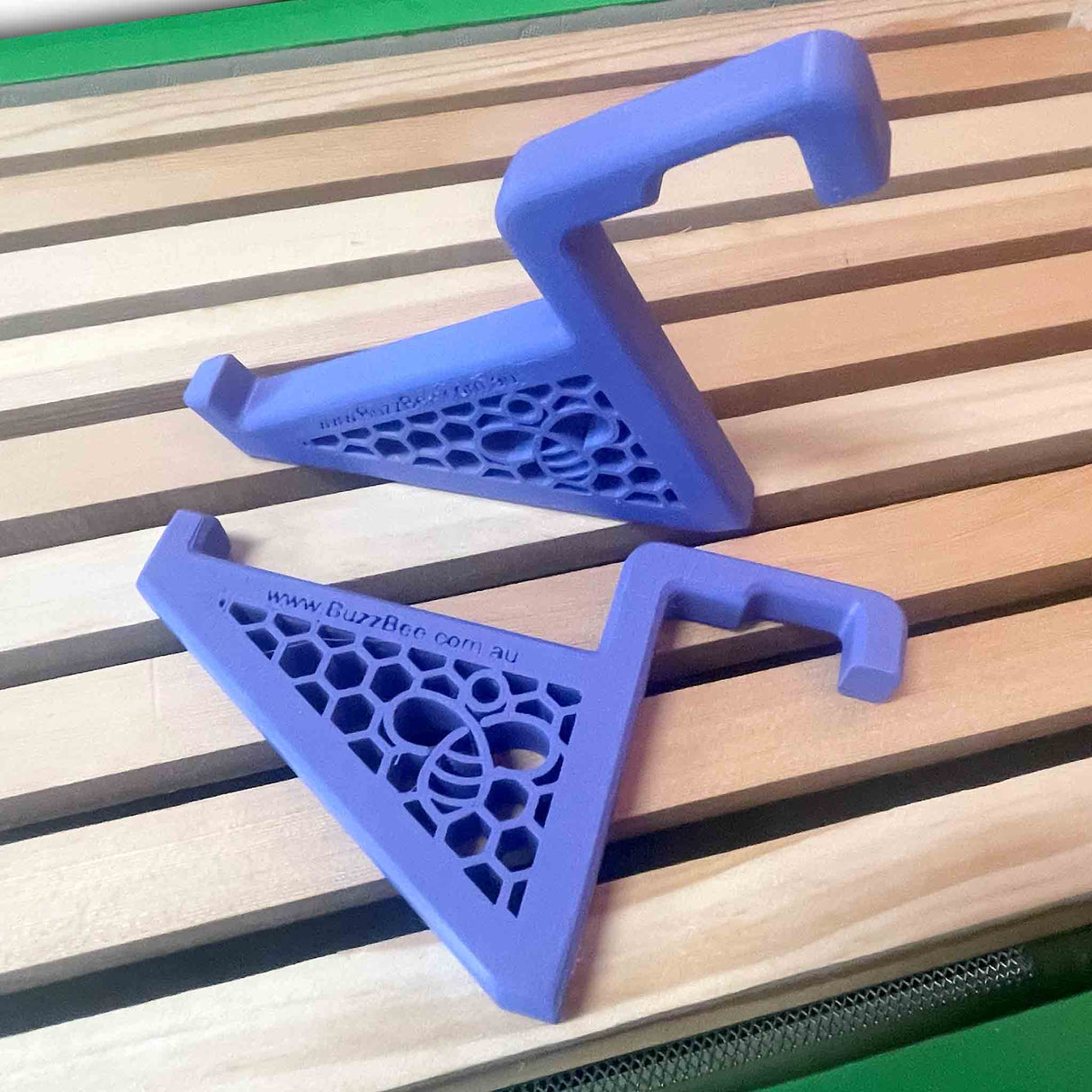 Frame Perch for Paradise and HiveIQ Hives