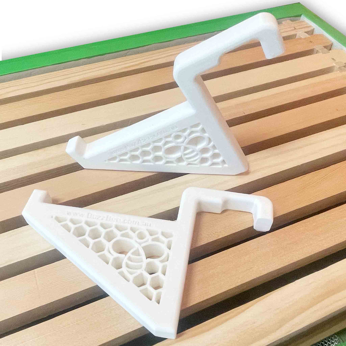 Frame Perch for Paradise and HiveIQ Hives