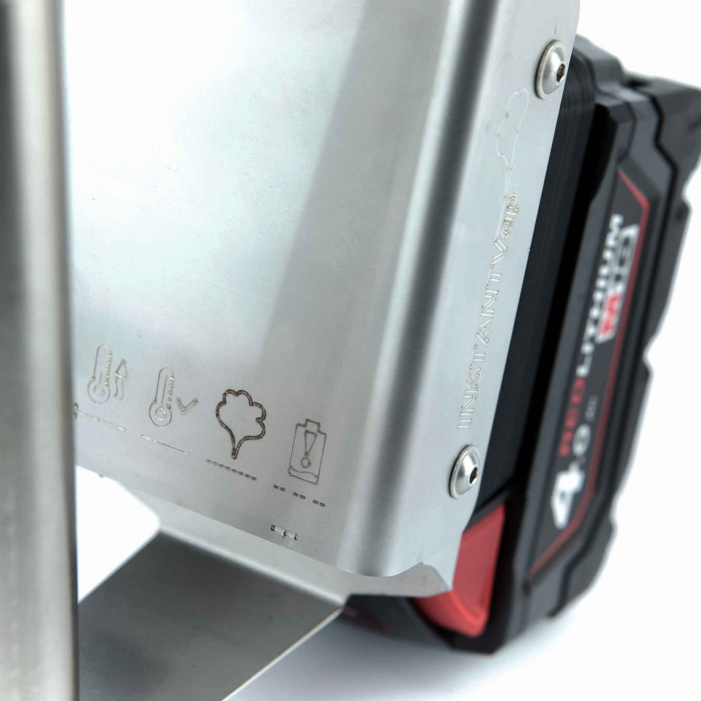 InstantVap Compact 18 Volt cordless battery powered oxalic acid vaporiser