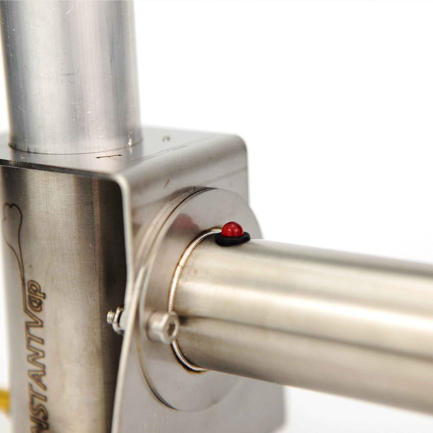 InstantVap Lite 18 Volt cordless battery powered oxalic acid vaporiser