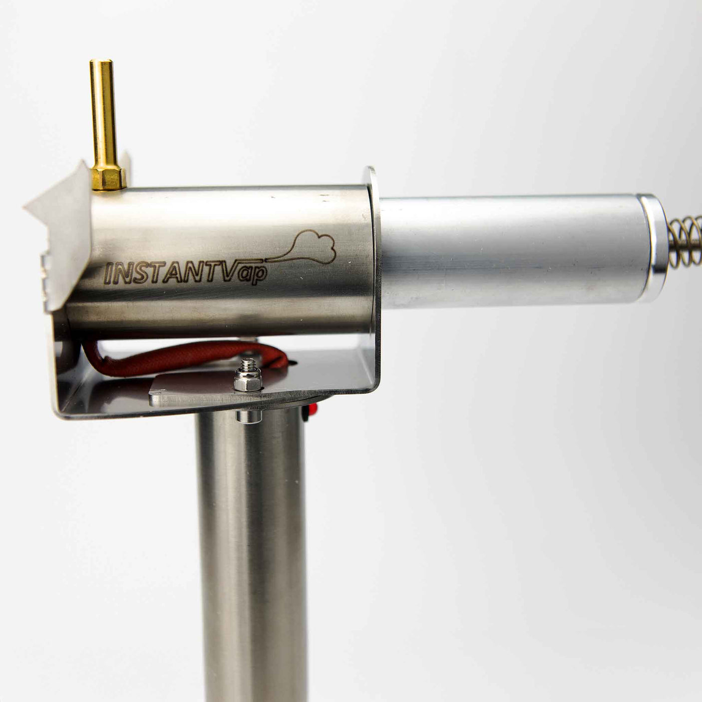 InstantVap Lite 18 Volt cordless battery powered oxalic acid vaporiser