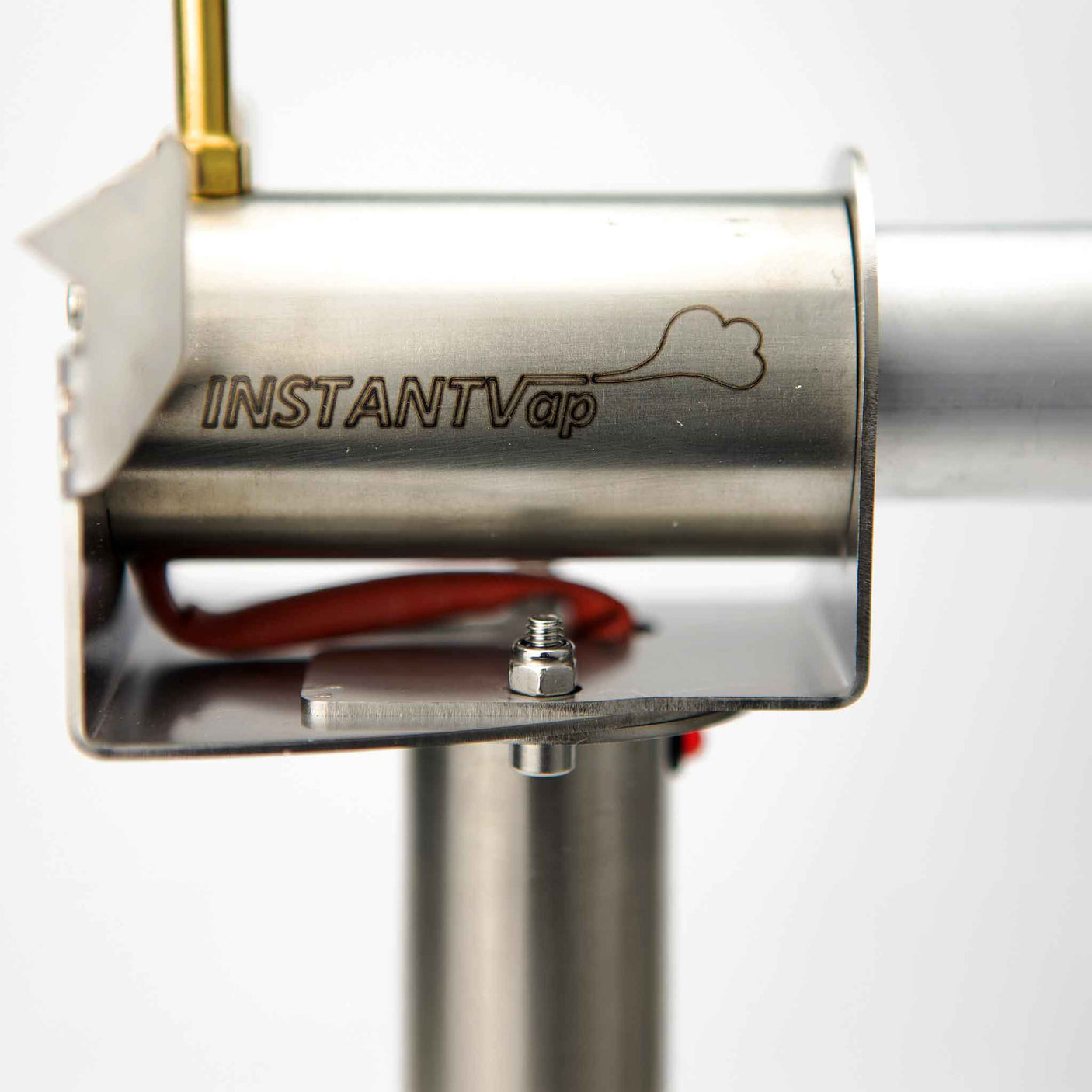 InstantVap Lite 18 Volt cordless battery powered oxalic acid vaporiser