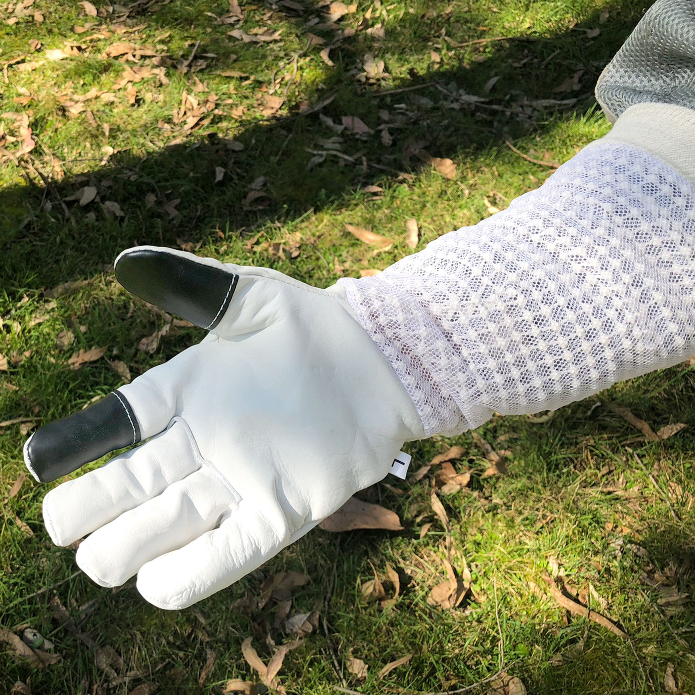 RhinoGuard Triple-Mesh Ventilated with Cow Hide with Touchscreen Gloves